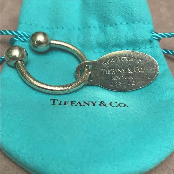 Tiffany & Co. Accessories - Return to Tiffany Key chain